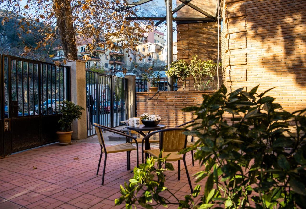 Sani Apart Hotel Tbilisi Exterior foto