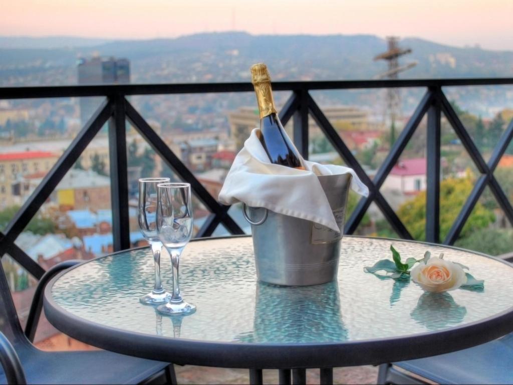 Sani Apart Hotel Tbilisi Exterior foto